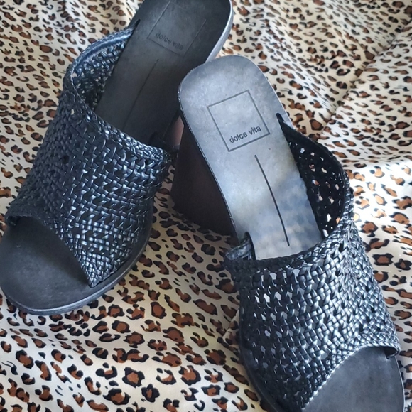 Dolce Vita Anton Stacked Heel Sandal - Picture 9 of 11